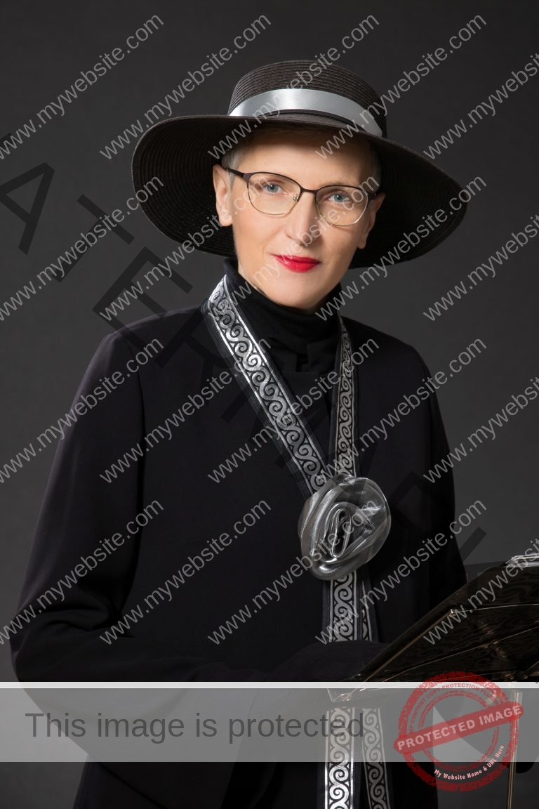 Patrycja Owczarzak Mistrz Świeckich Ceremonii Pogrzebowych - Pogrzeb Świecki